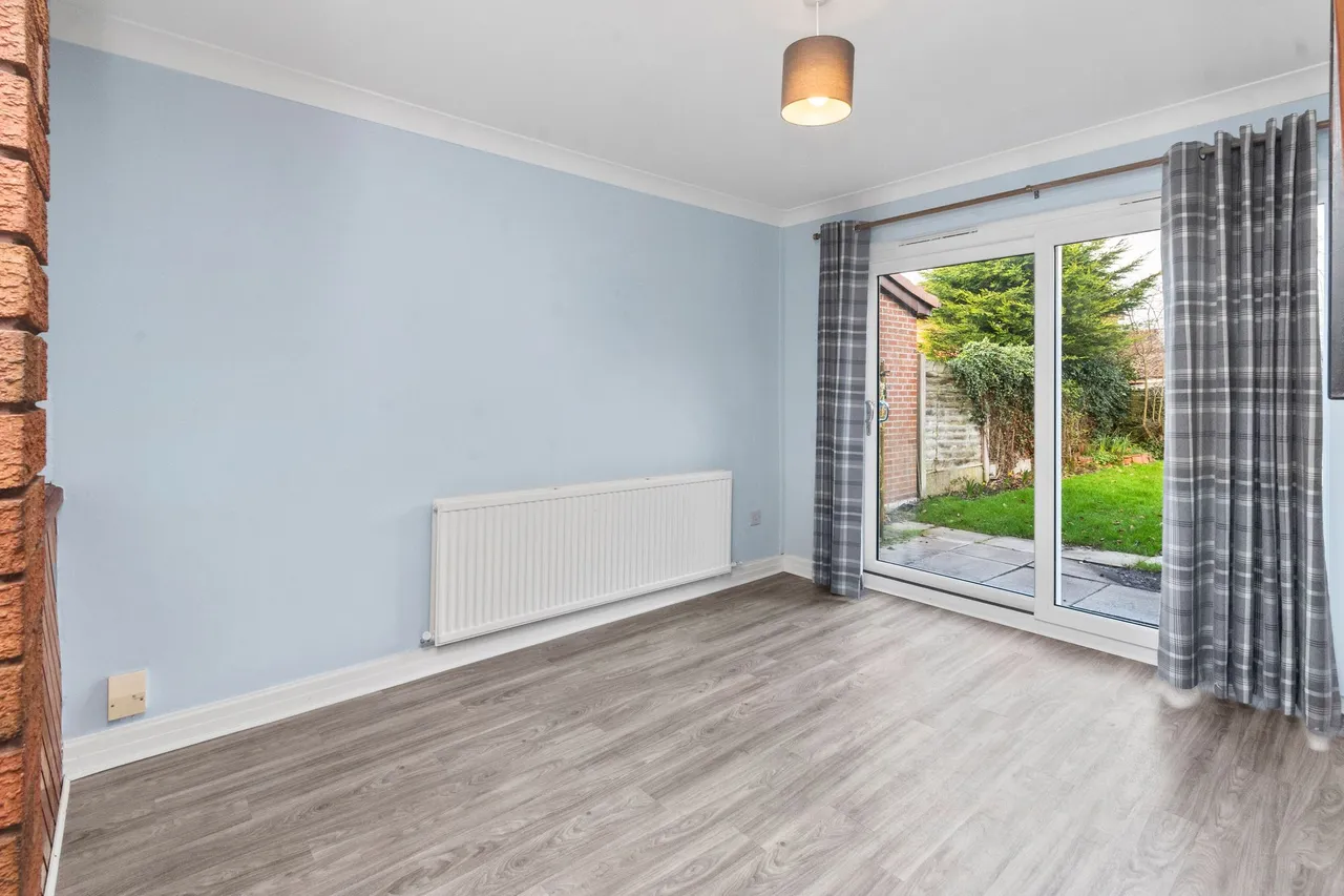 Perth Close, Fearnhead, Warrington, Warrington, WA2 0SF, photo 11