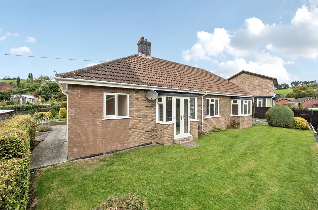 Llanfair Road, Newtown, photo 14