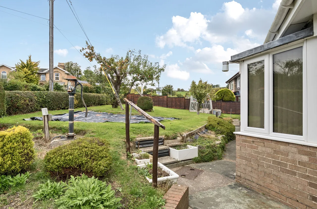 Llanfair Road, Newtown, photo 13