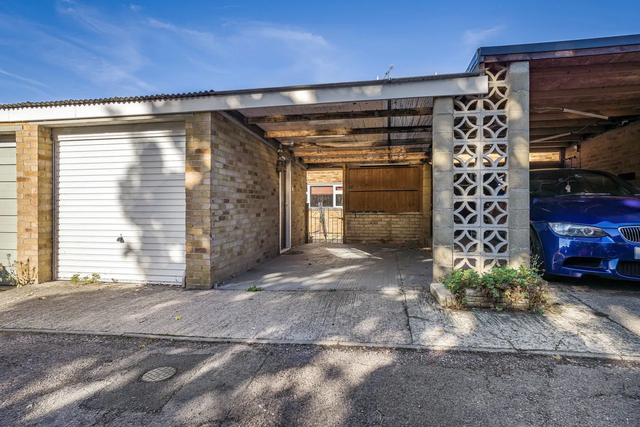 Roman Hackle Avenue, Wymans Brook, GL50, photo 11