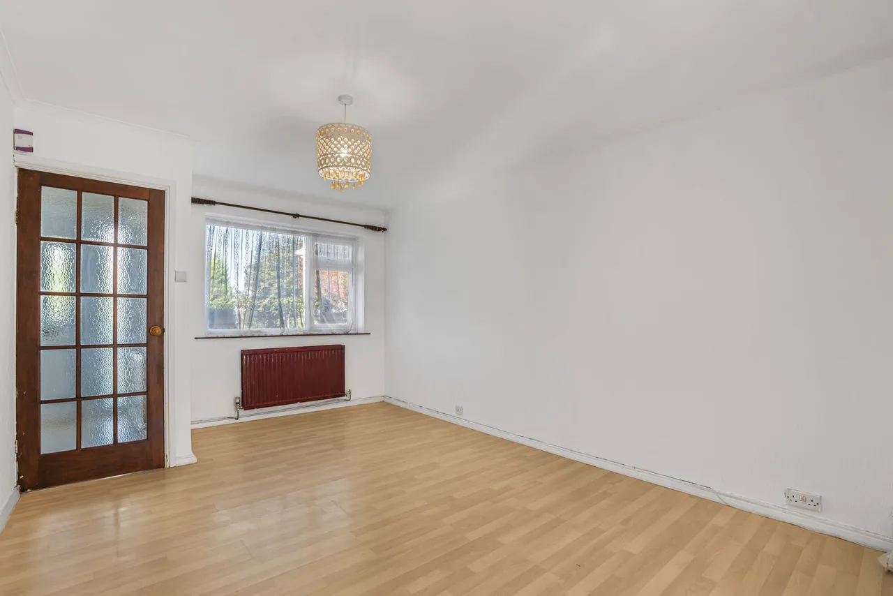 Roman Hackle Avenue, Wymans Brook, GL50, photo 5