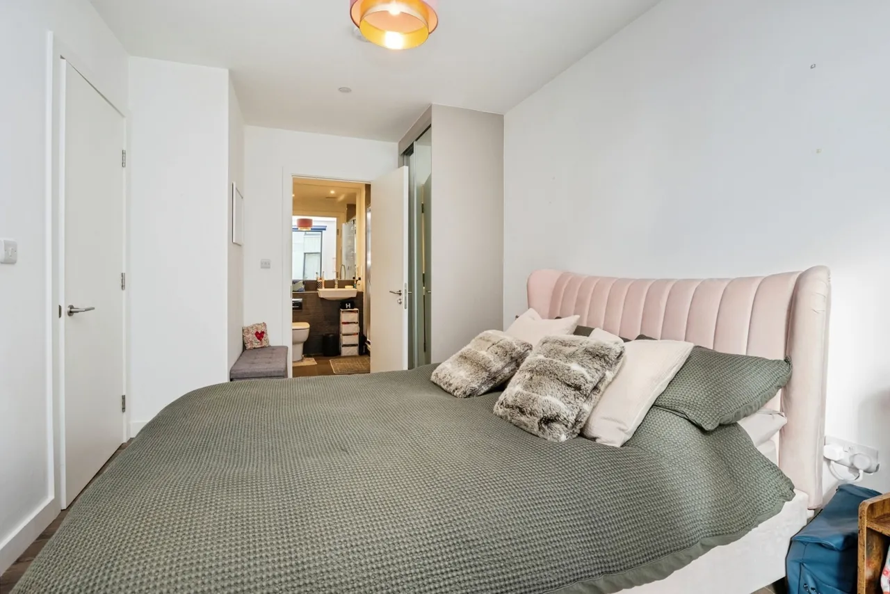 Dipper Drive, London, E3, photo 8