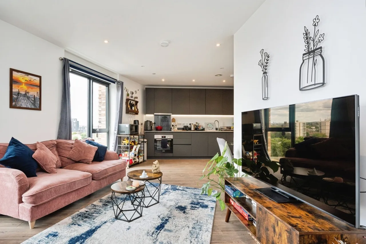 Dipper Drive, London, E3, photo 2