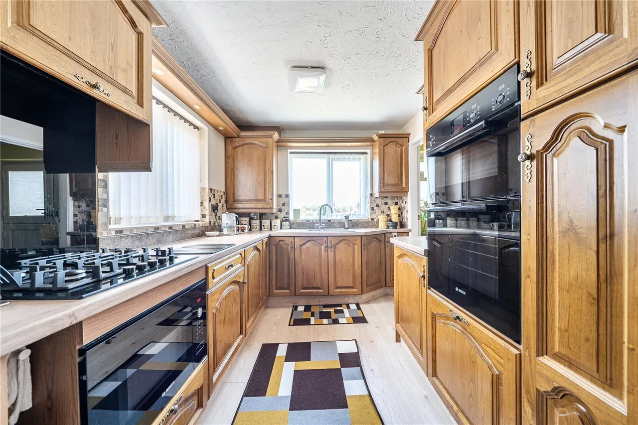 Whitehorse Road, Walsall, WS8, photo 3