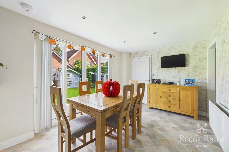 Dorothea Crescent, Widnes, WA8, photo 10