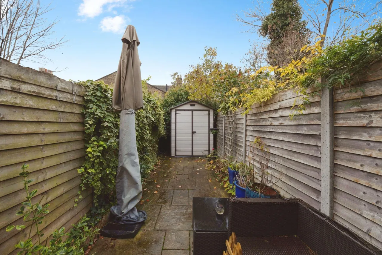 Richmond Road, London, E11, photo 18