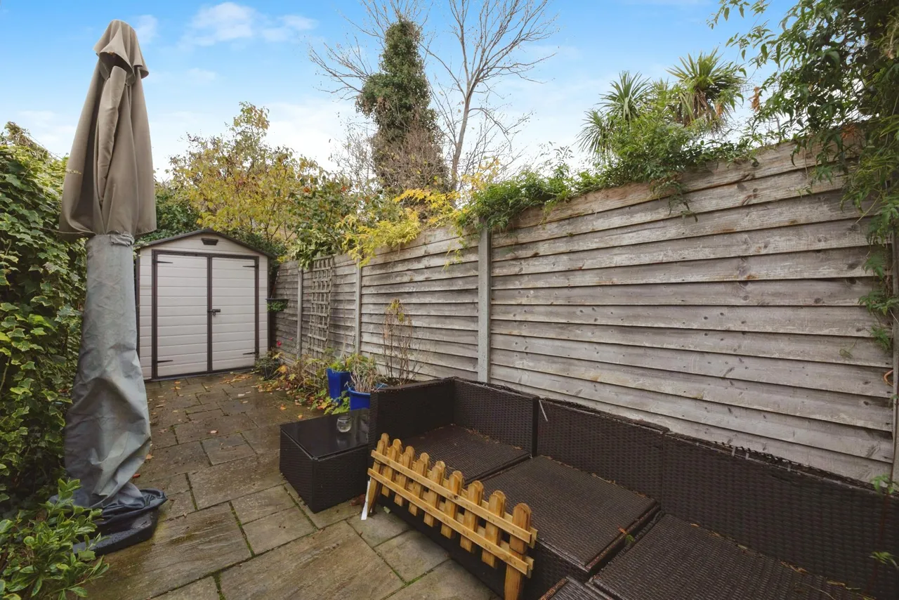 Richmond Road, London, E11, photo 14