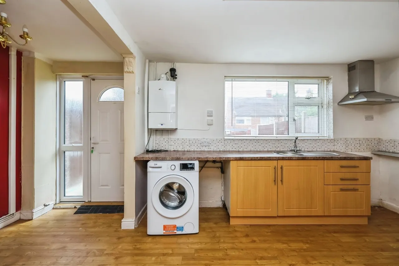 Langstrath Road, Clifton, Nottingham, NG11, photo 5
