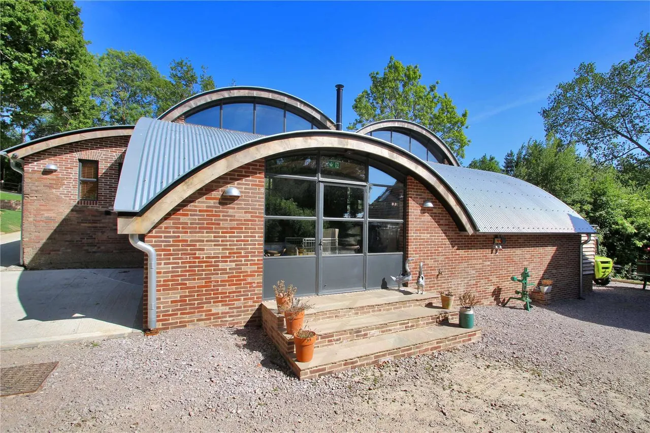 Staplecross, Robertsbridge, East Sussex, TN32 5SA, photo 7