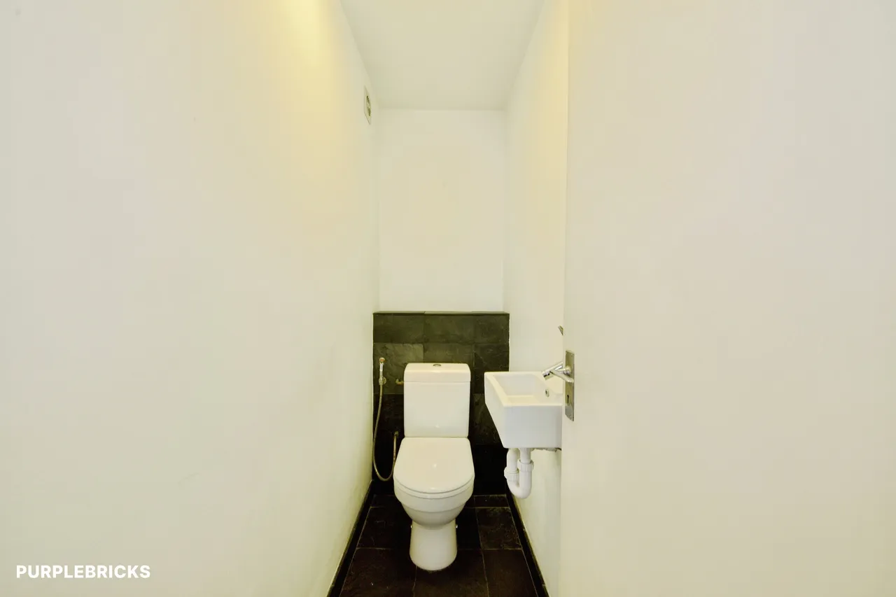 Station Road, London, N21, photo 8