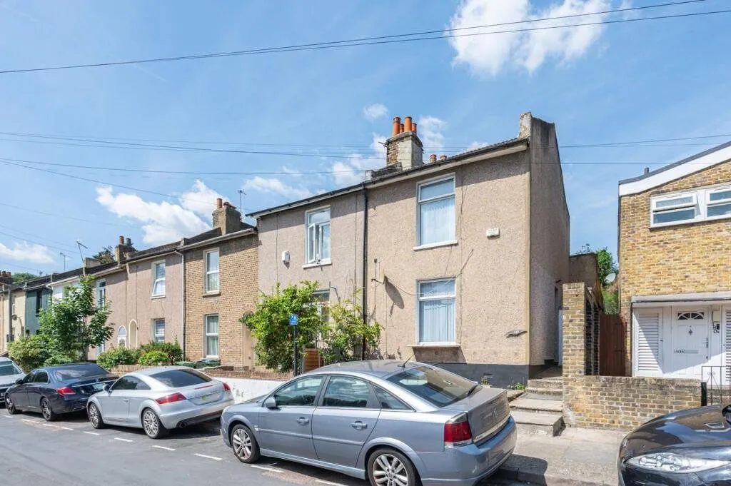 2 bed house for sale — Congleton Grove, SE18