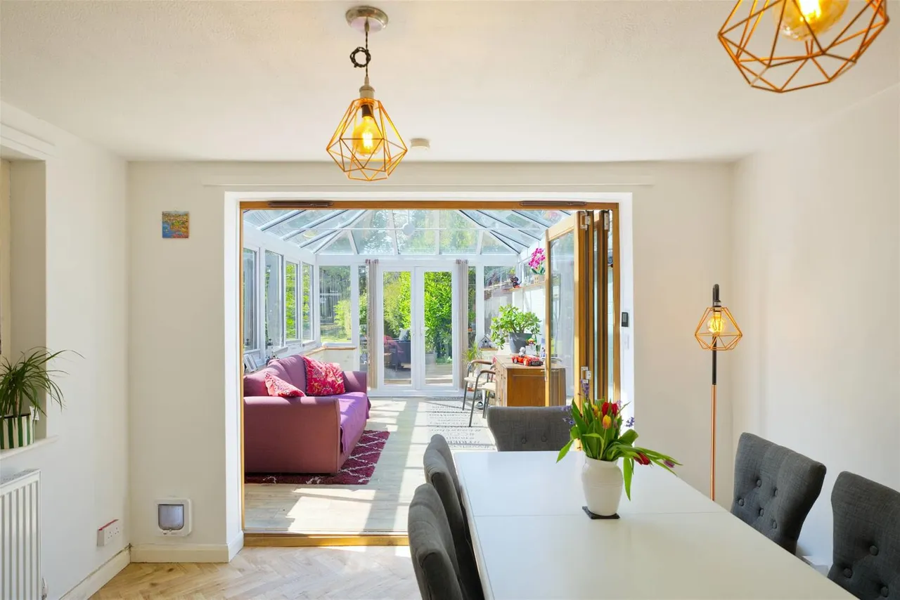 Leechpond Hill, Horsham, West Sussex RH13 6NR, photo 2