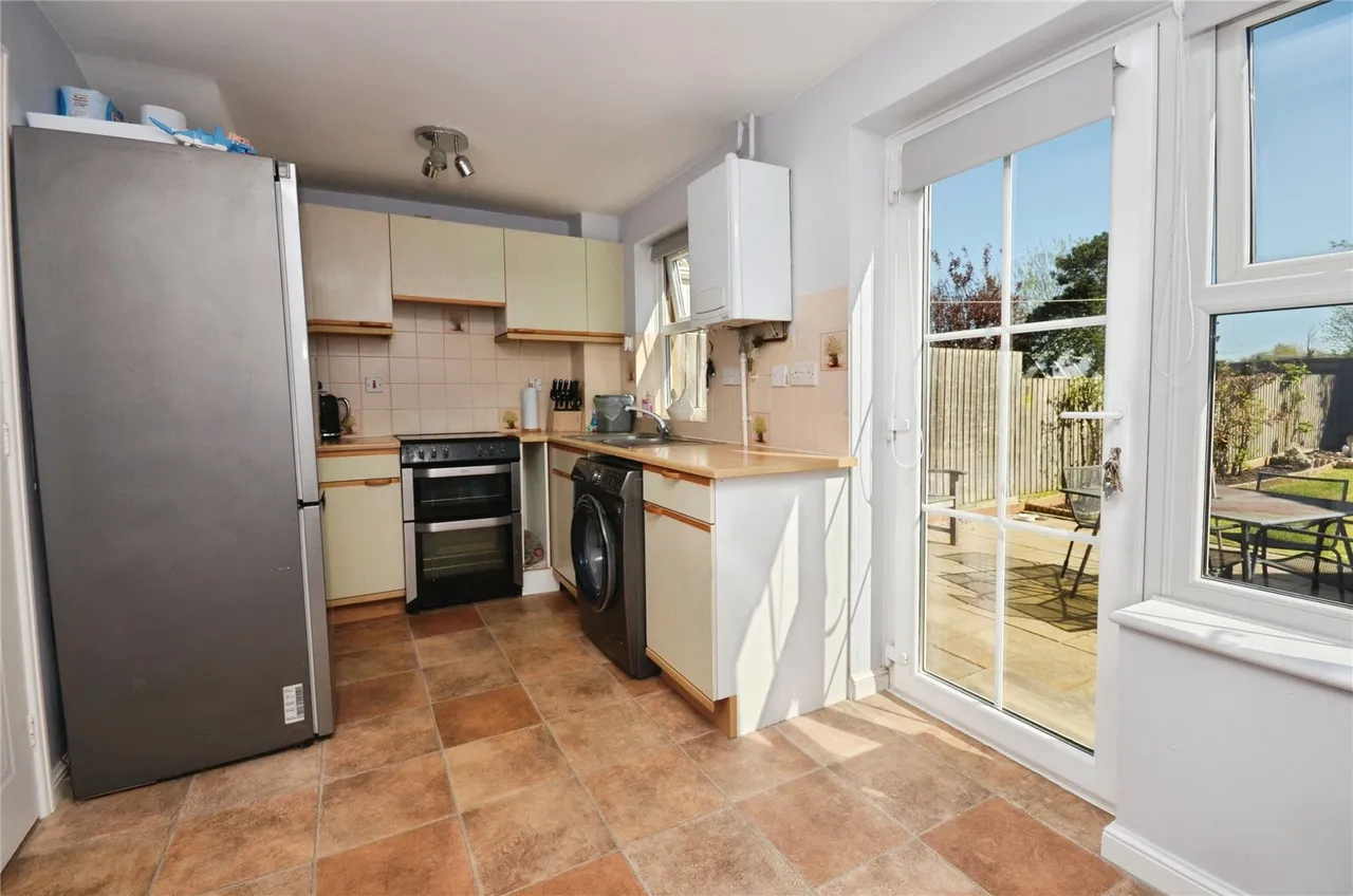 Puffin Way, Aylesbury, Buckinghamshire, HP19, photo 3