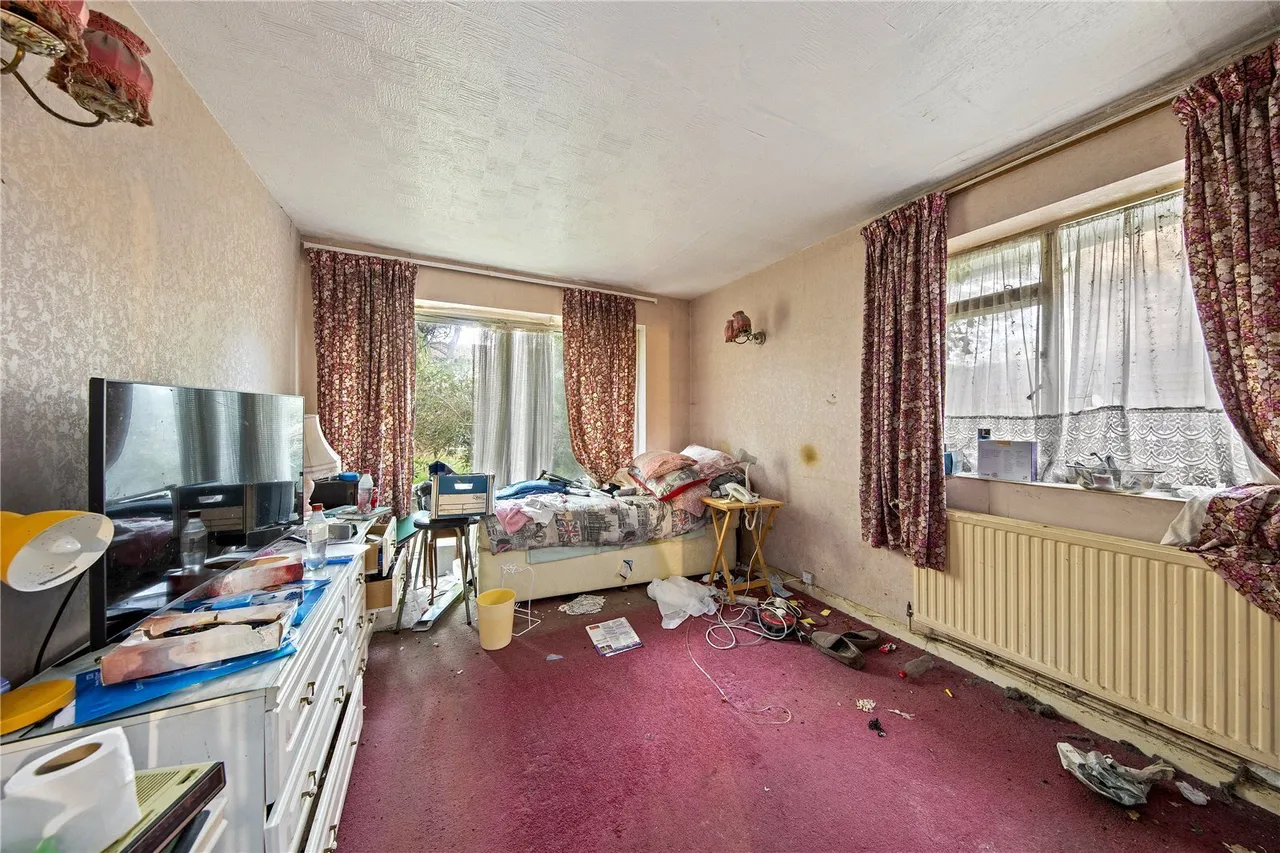 South Road, Hampton, TW12, photo 15