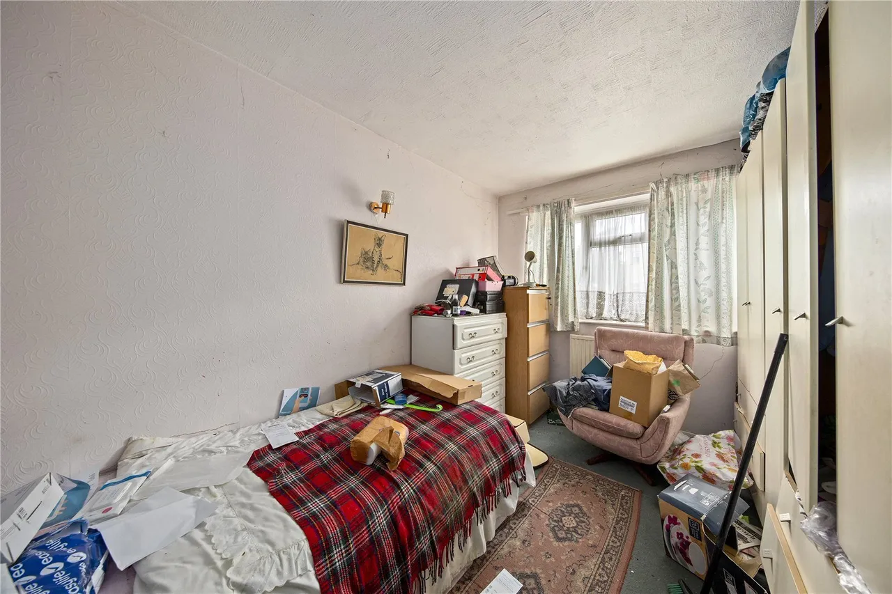 South Road, Hampton, TW12, photo 14