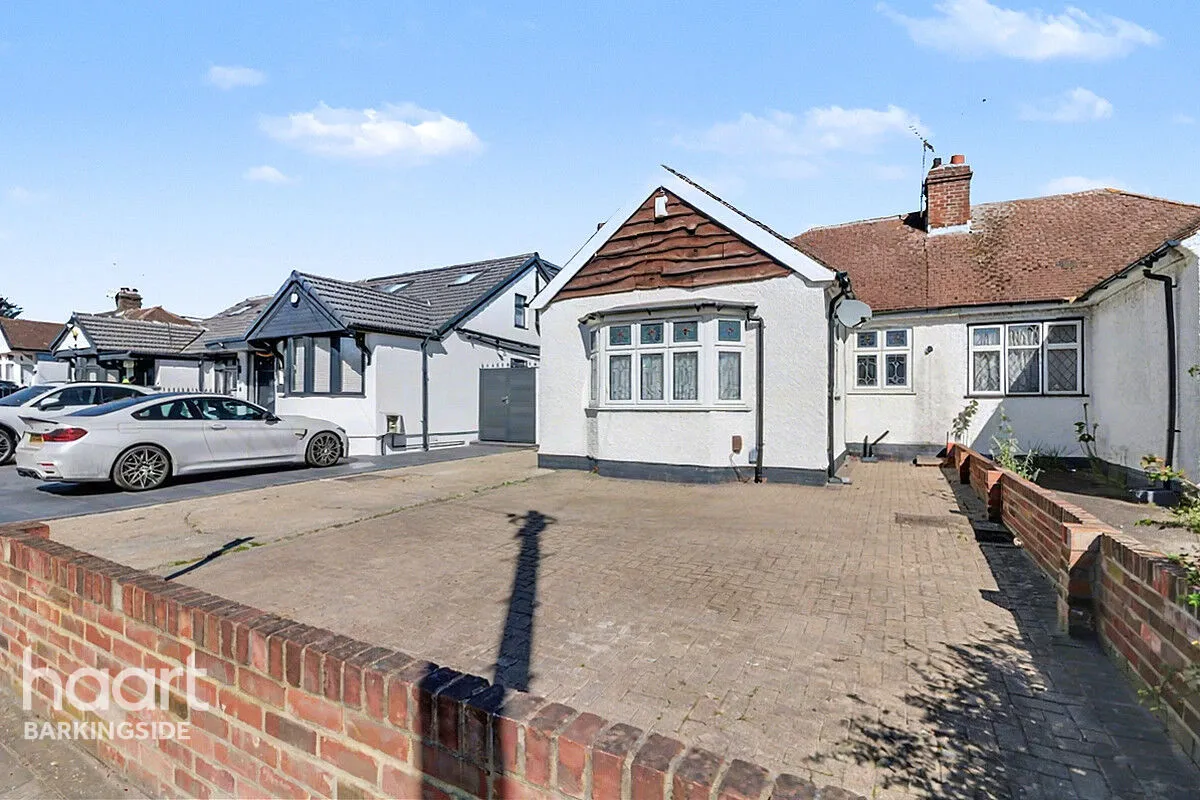 Clayhall Avenue, Clayhall, IG5, photo 14