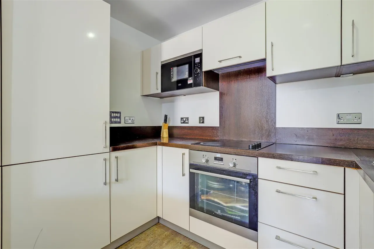 Cornmill Lane, Lewisham, SE13, photo 4