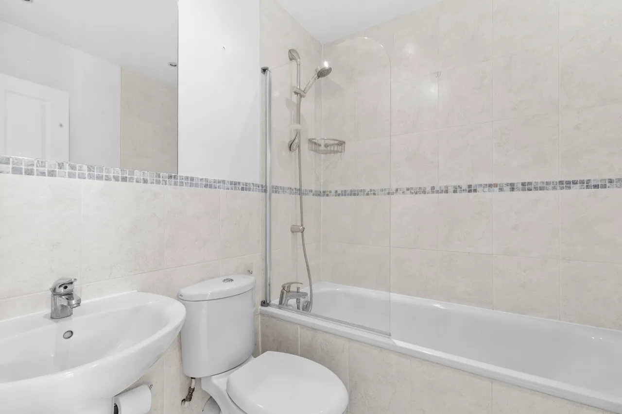 Gurnells Road, Seer Green, HP9, photo 9