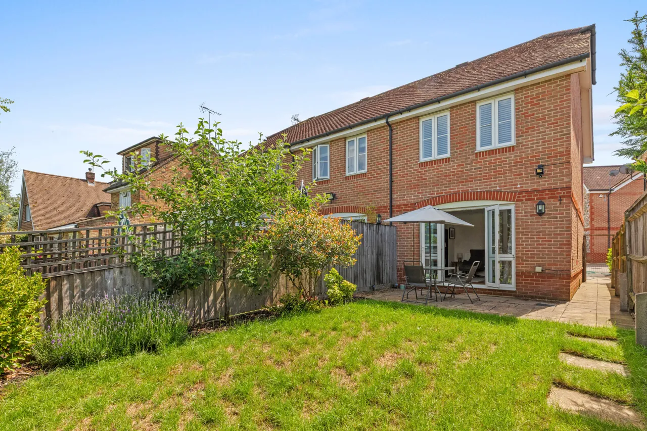 Gurnells Road, Seer Green, HP9, photo 12