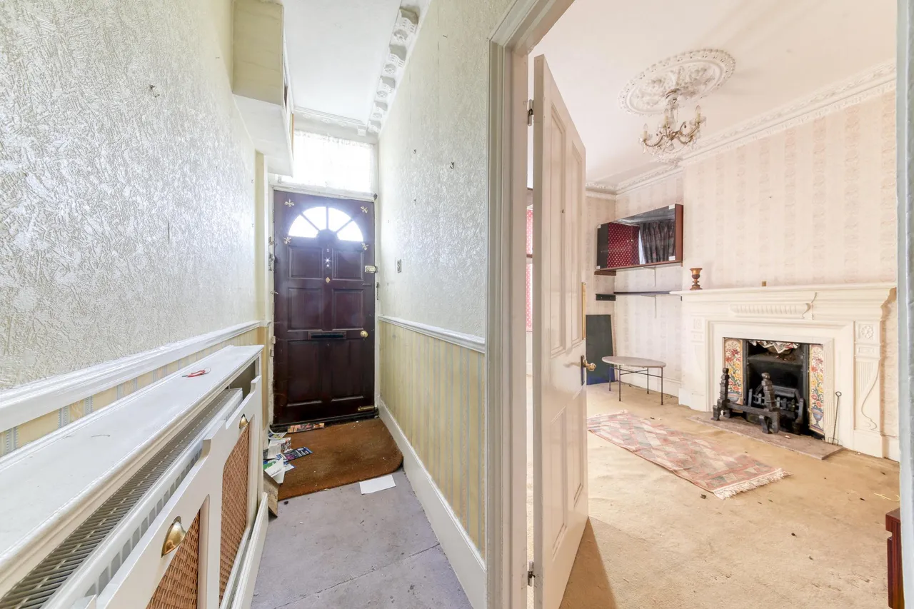 Haydons Road, London, SW19, photo 10