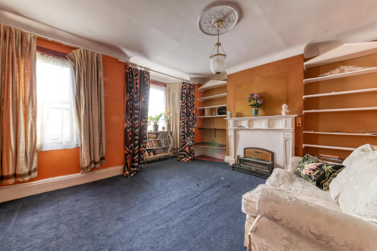 Haydons Road, London, SW19, photo 5