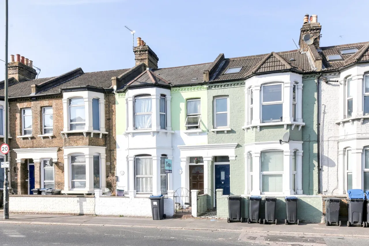 Haydons Road, London, SW19, photo 12