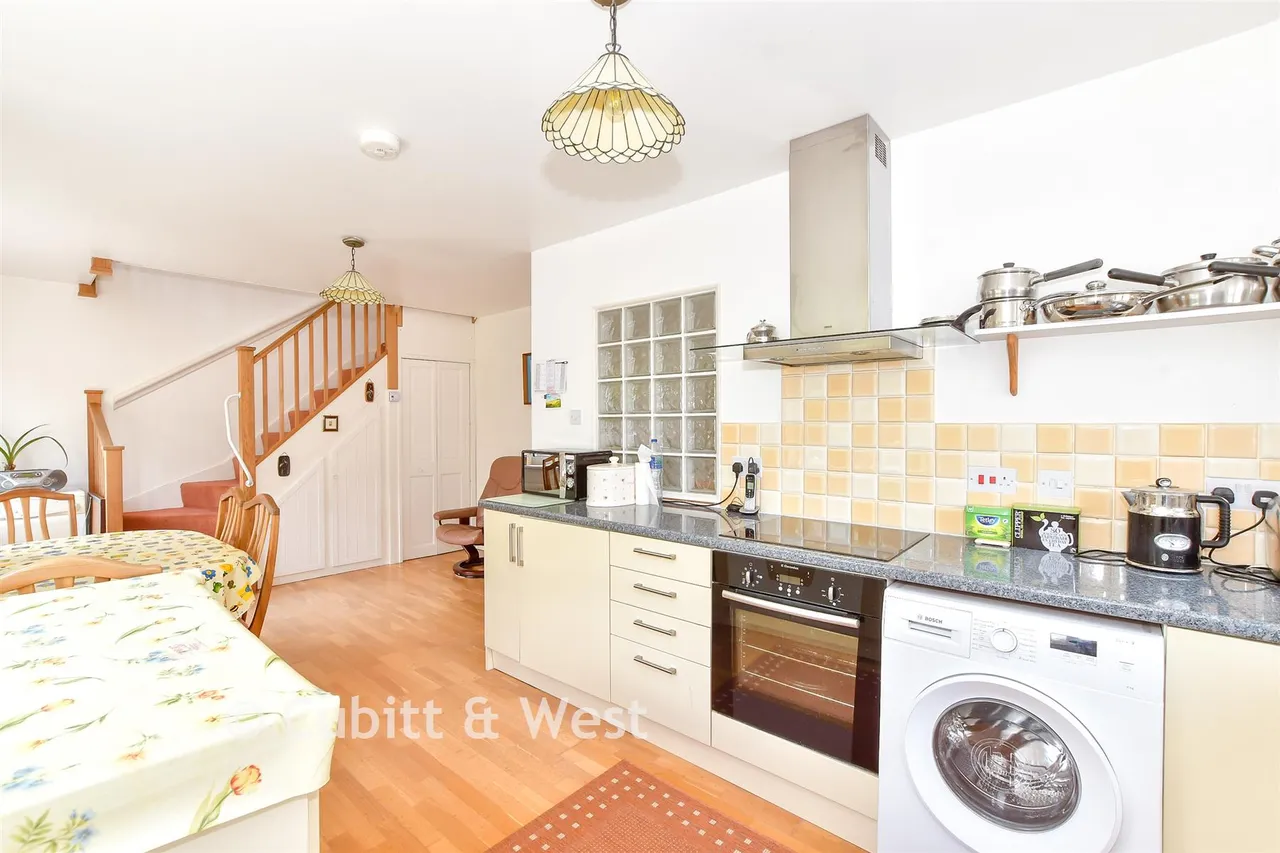 Fitzalan Road, Arundel, BN18, photo 15