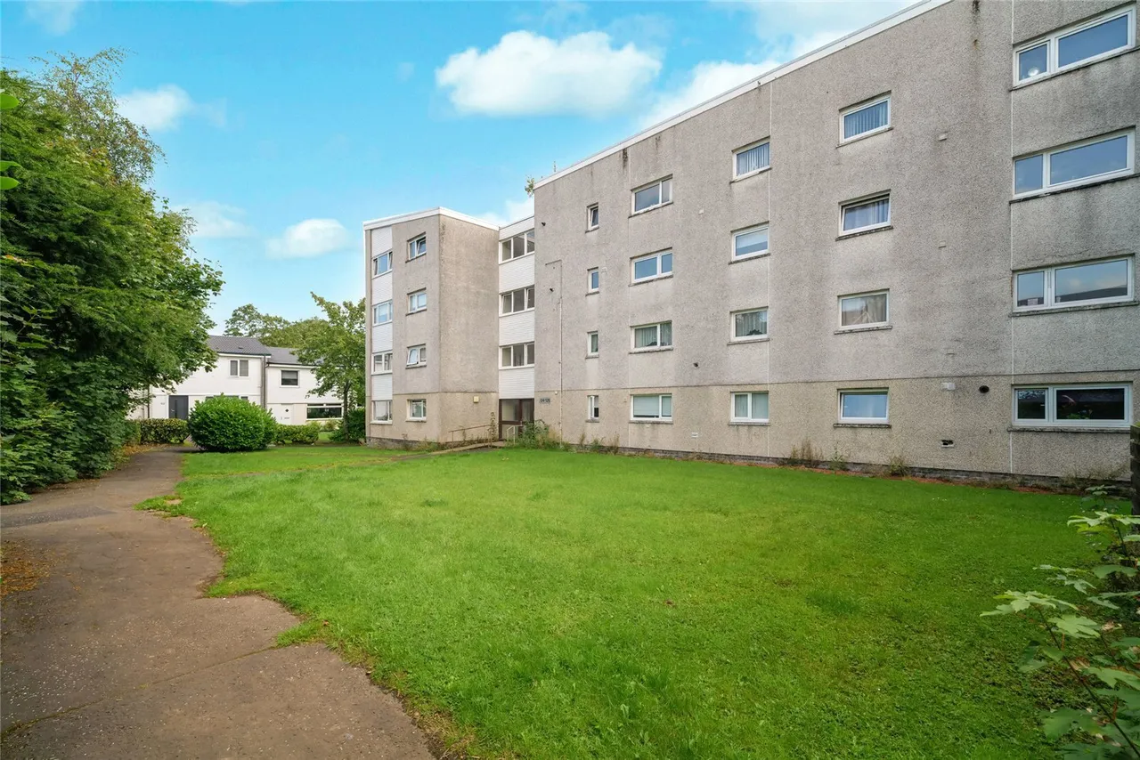 North Berwick Crescent, Greenhills, East Kilbride, South Lanarkshire, G75, photo 21