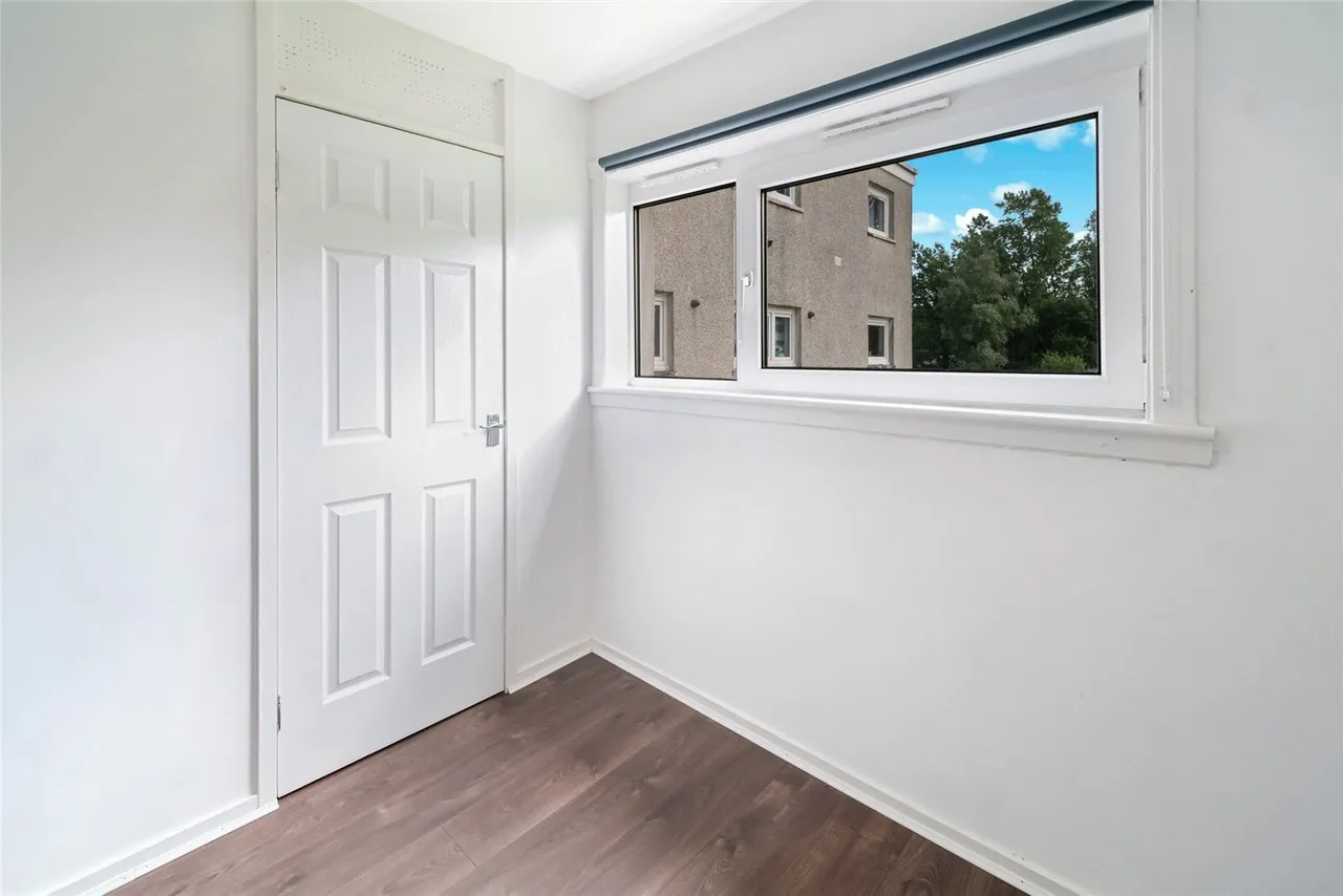 North Berwick Crescent, Greenhills, East Kilbride, South Lanarkshire, G75, photo 15