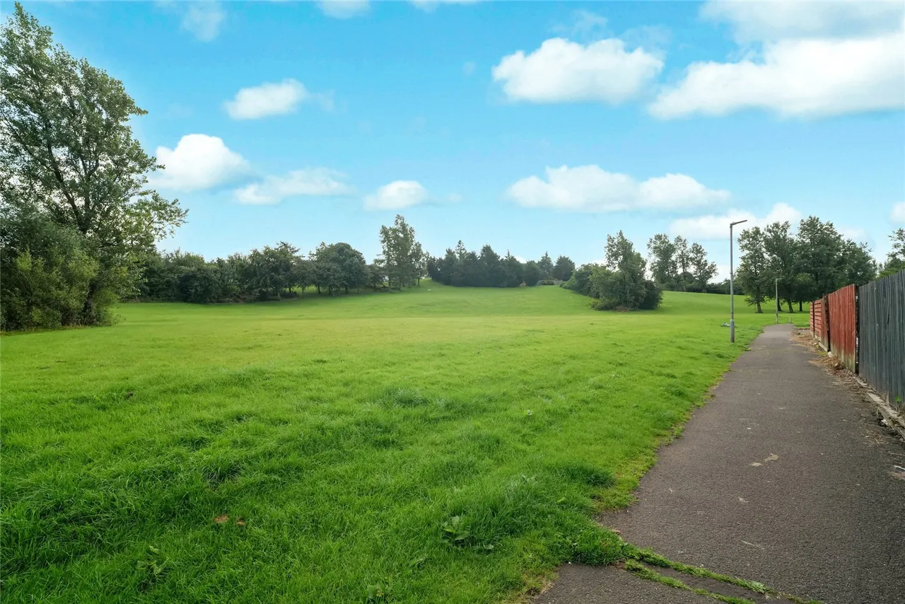 North Berwick Crescent, Greenhills, East Kilbride, South Lanarkshire, G75, photo 20