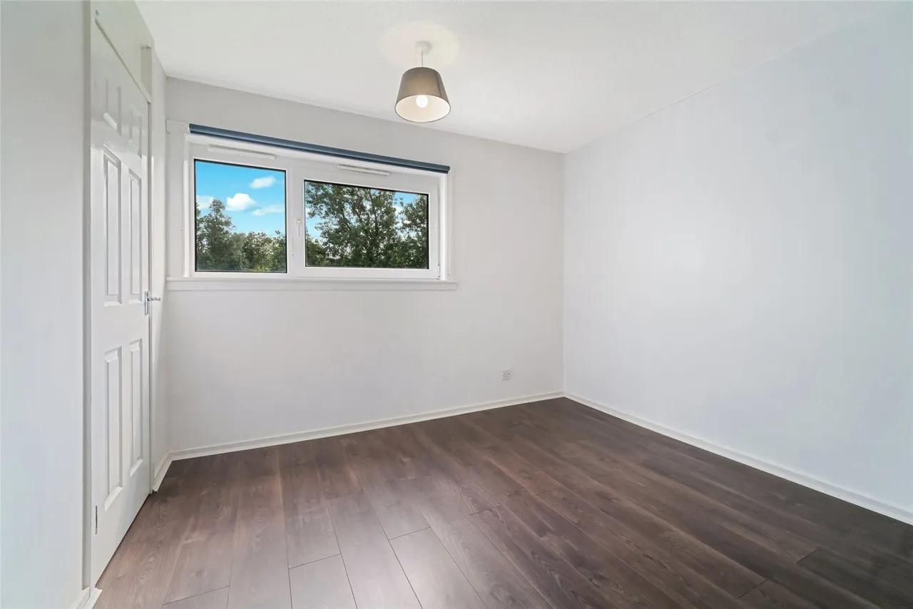 North Berwick Crescent, Greenhills, East Kilbride, South Lanarkshire, G75, photo 14