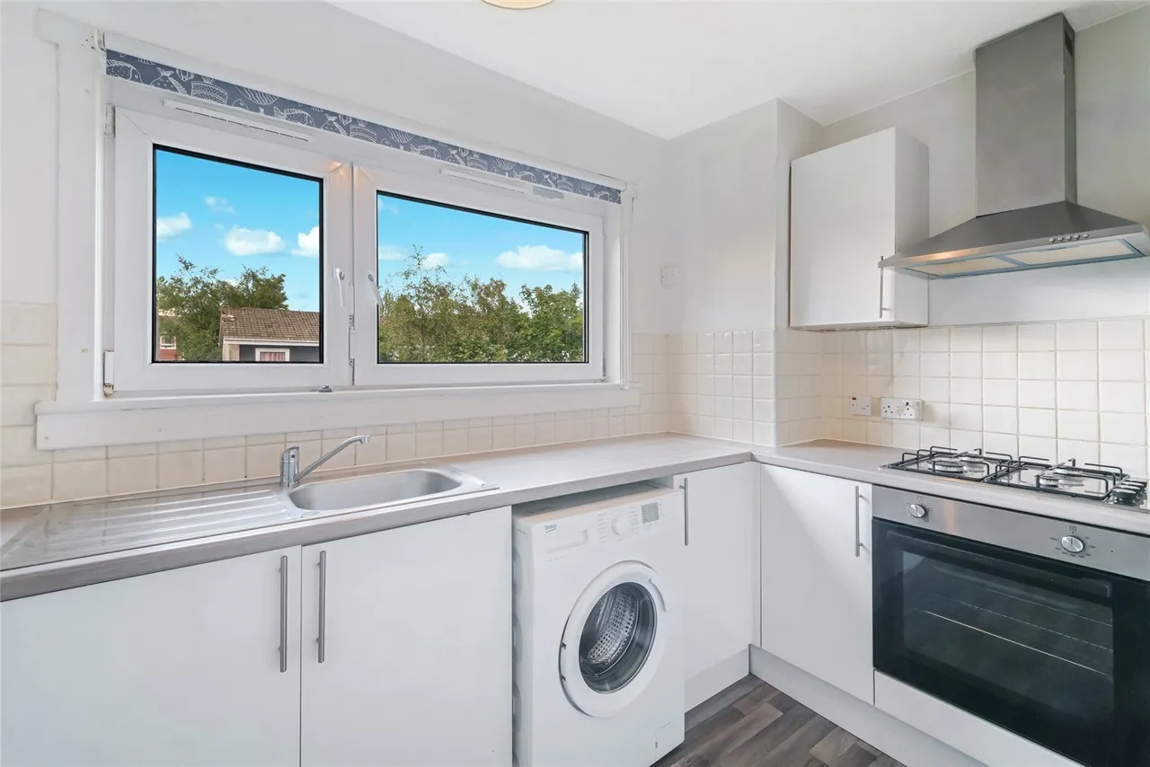 North Berwick Crescent, Greenhills, East Kilbride, South Lanarkshire, G75, photo 11