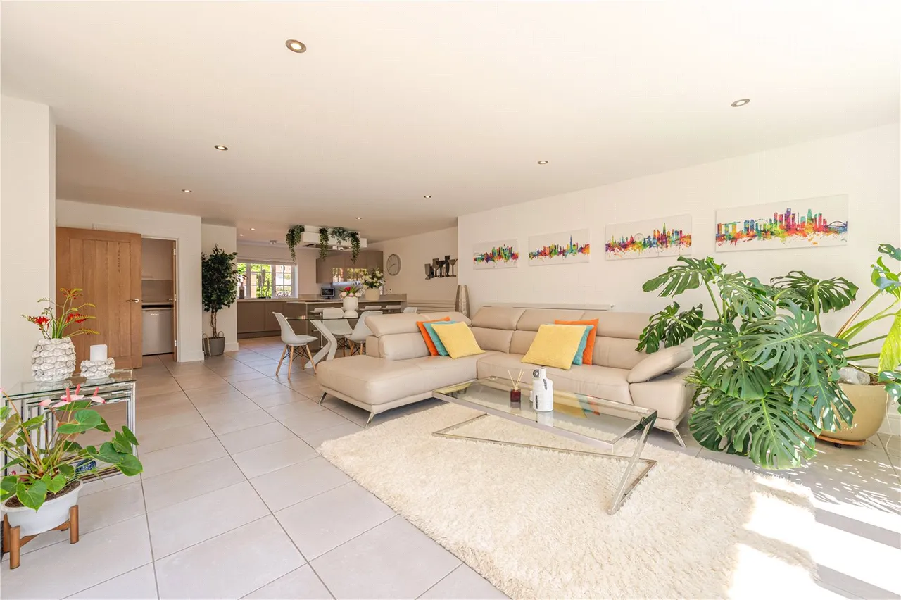 Victor Close, Gaydon, Warwick, Warwickshire, CV35, photo 7