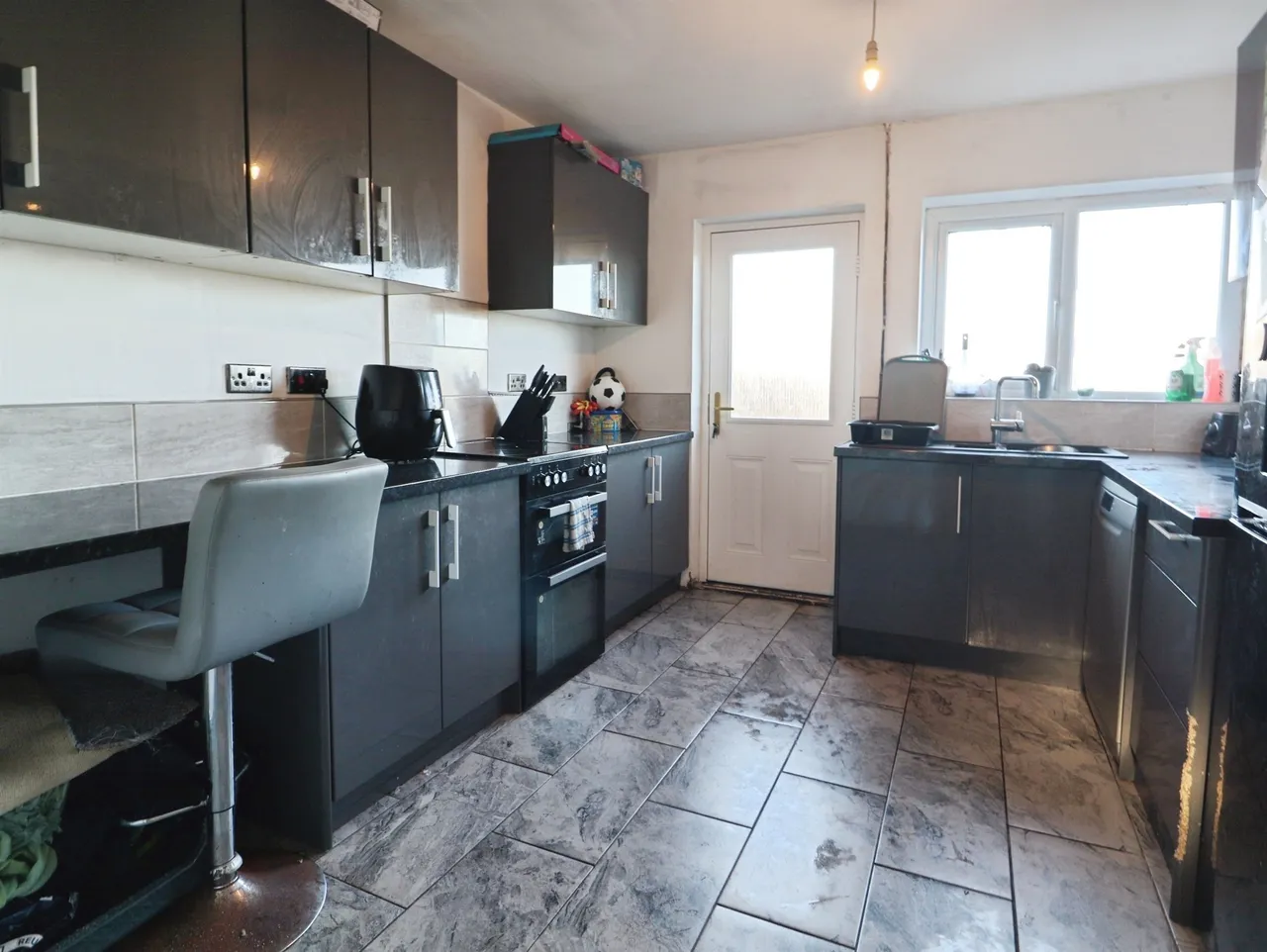 Yew Tree Close, Cardiff, CF5, photo 4
