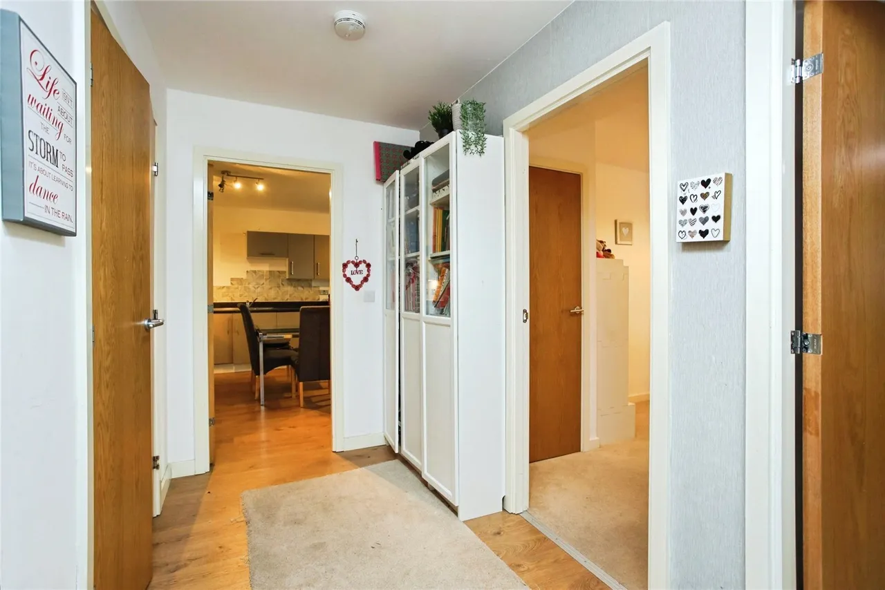 Sovereign Way, Tonbridge, TN9, photo 4