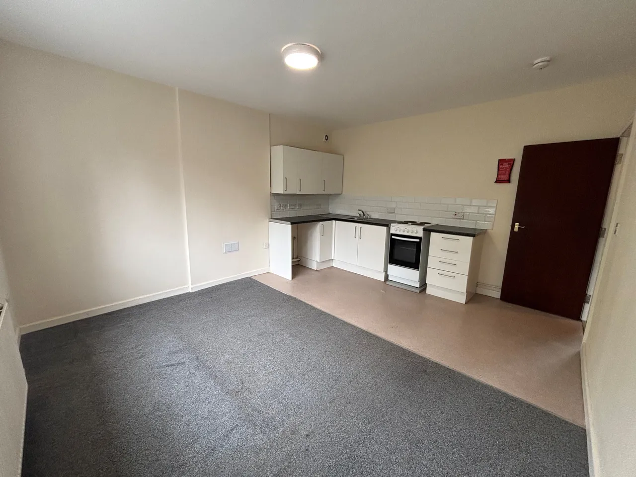 Tettenhall Road, WV1, photo 5