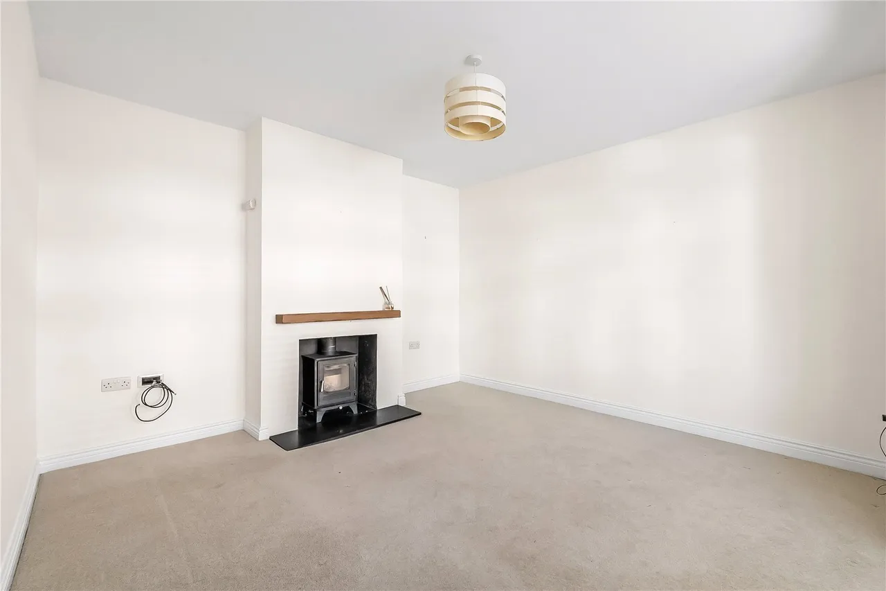 Evesham Road North, Reigate, RH2, photo 5