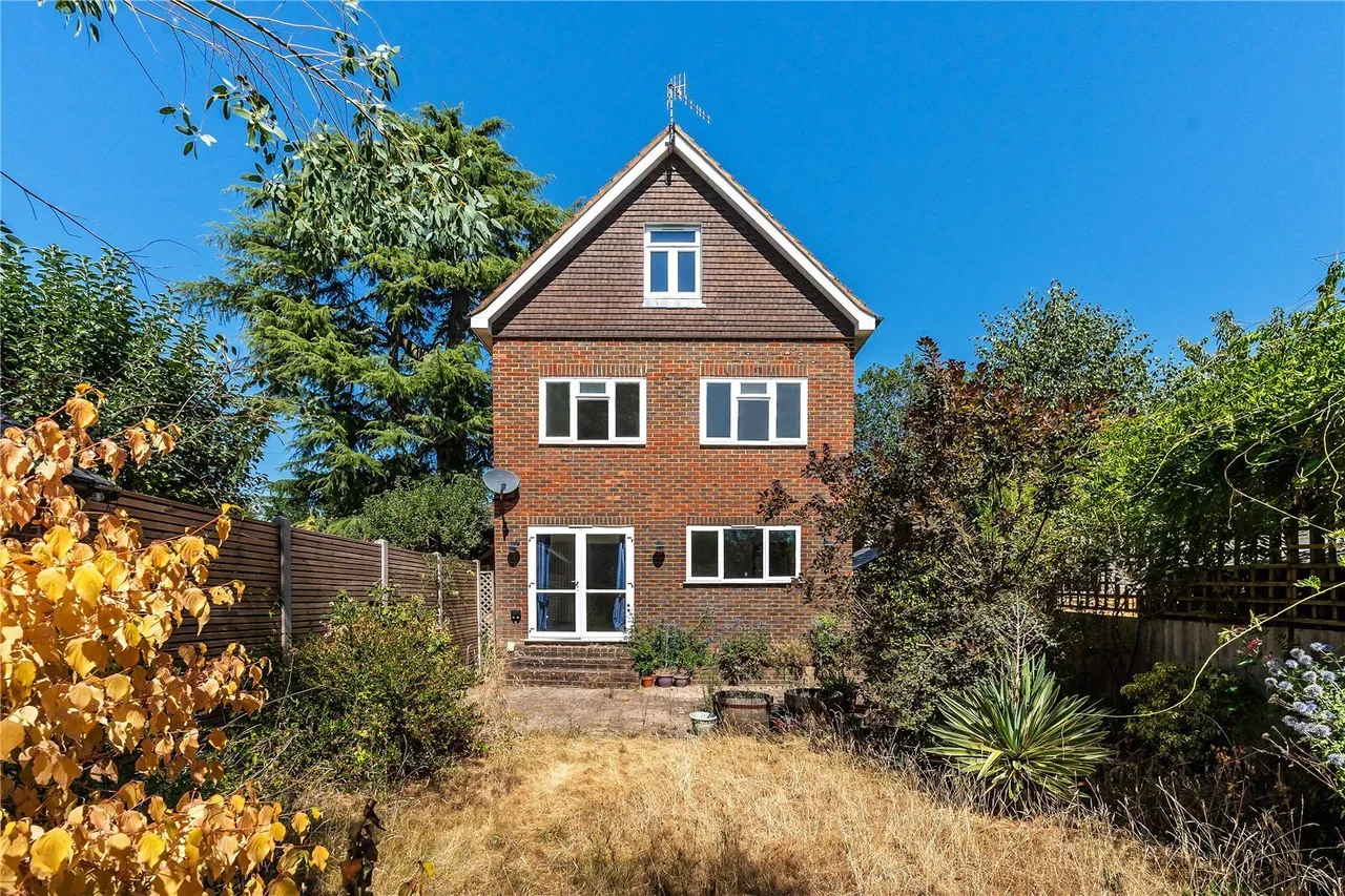 Evesham Road North, Reigate, RH2, photo 4