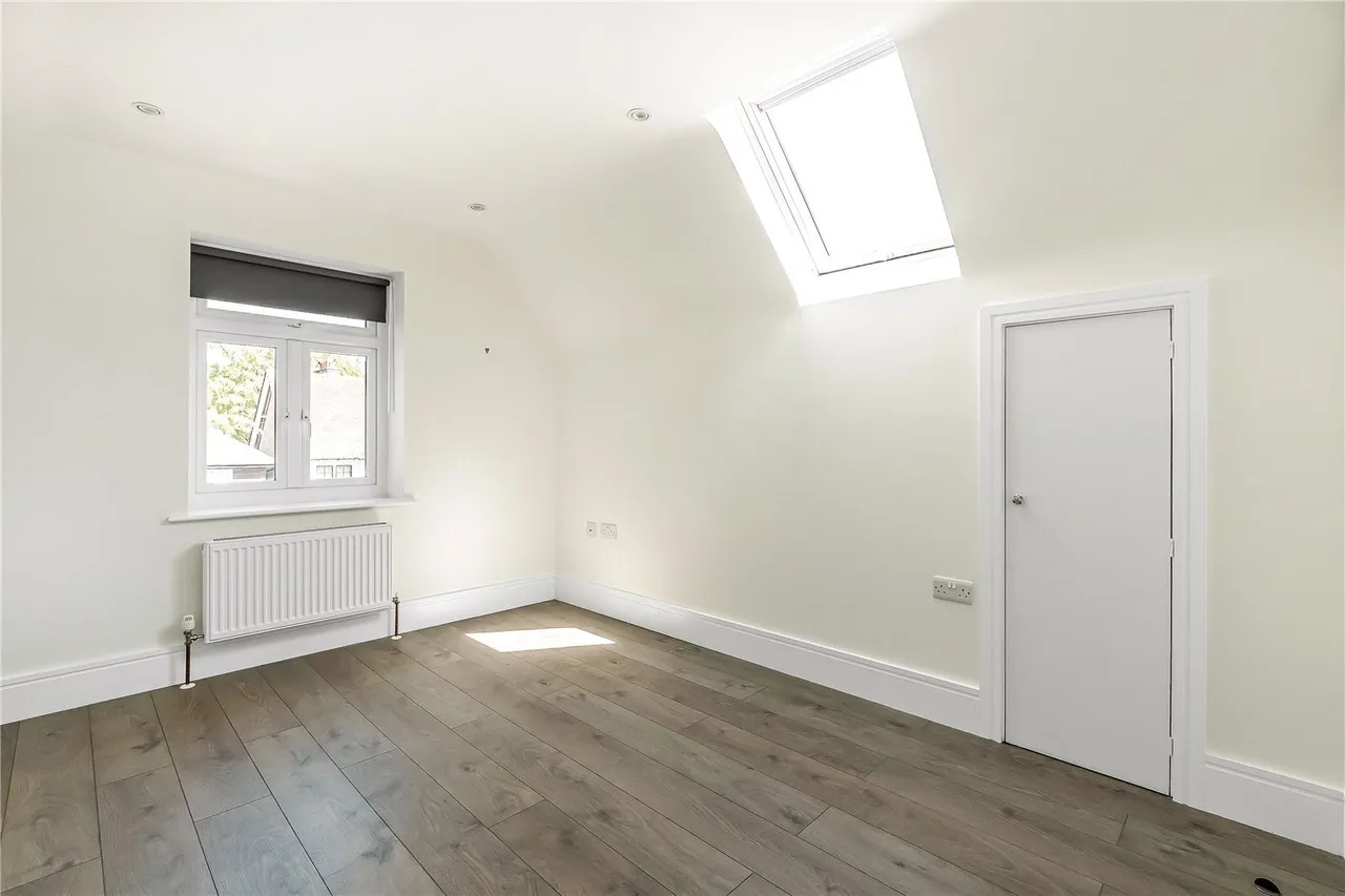 Evesham Road North, Reigate, RH2, photo 15