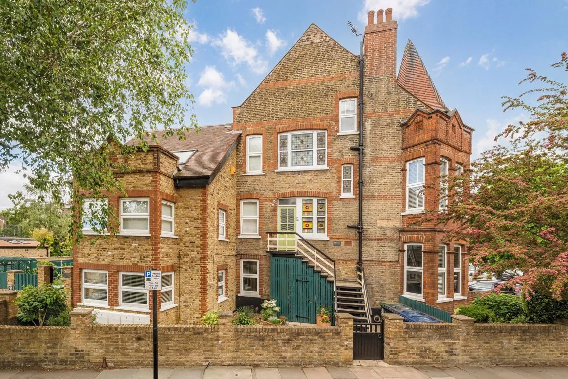 1 bed property for sale, Emanuel Avenue, W3