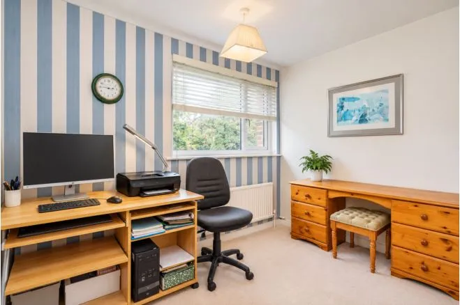 Cumberland Road, Camberley, GU15, photo 19