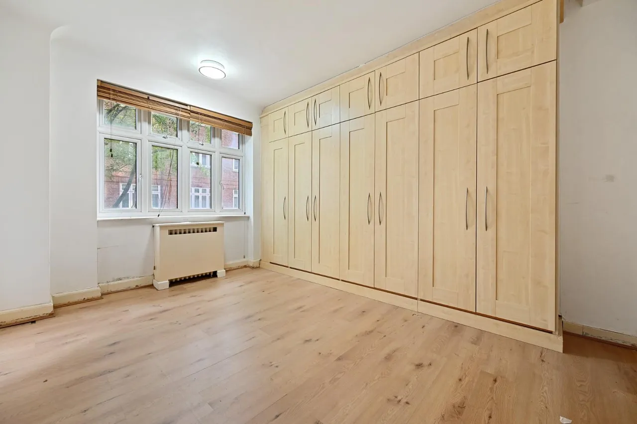 Hall Road, photo 4