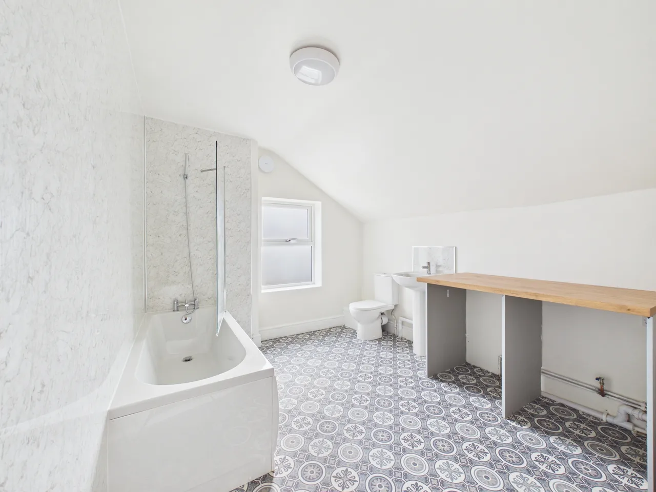 Derby Road, Gloucester, GL1, photo 8