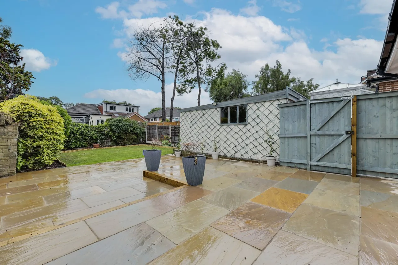 Green Lane, Cookridge, LS16, photo 13