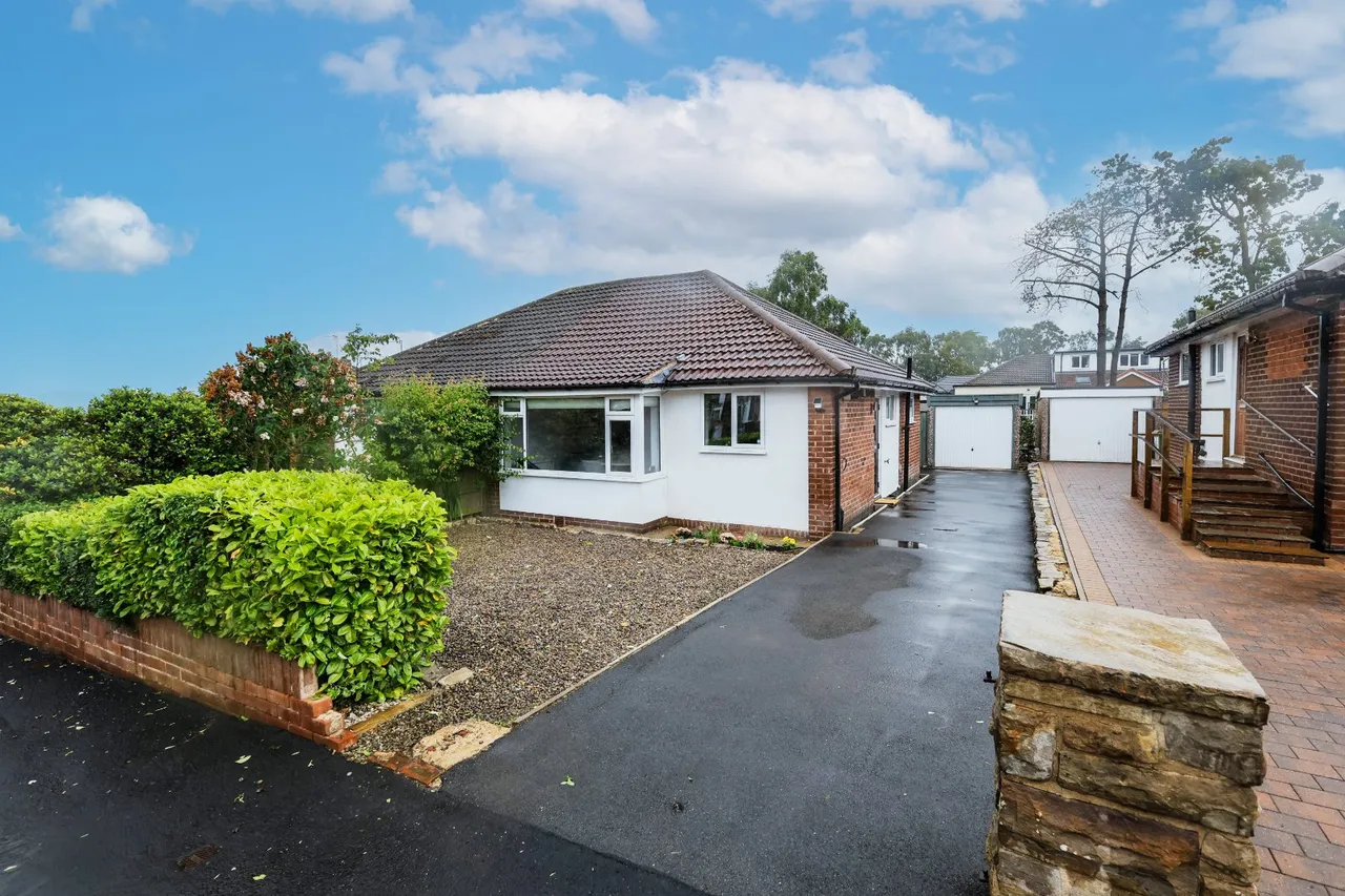 Green Lane, Cookridge, LS16, photo 15