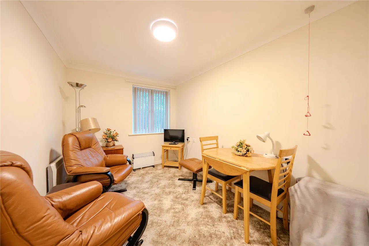 St Chads Road, Headingley, LS16, photo 10