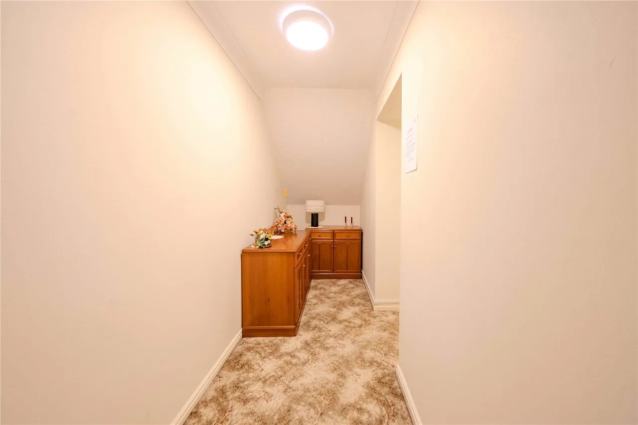 St Chads Road, Headingley, LS16, photo 9
