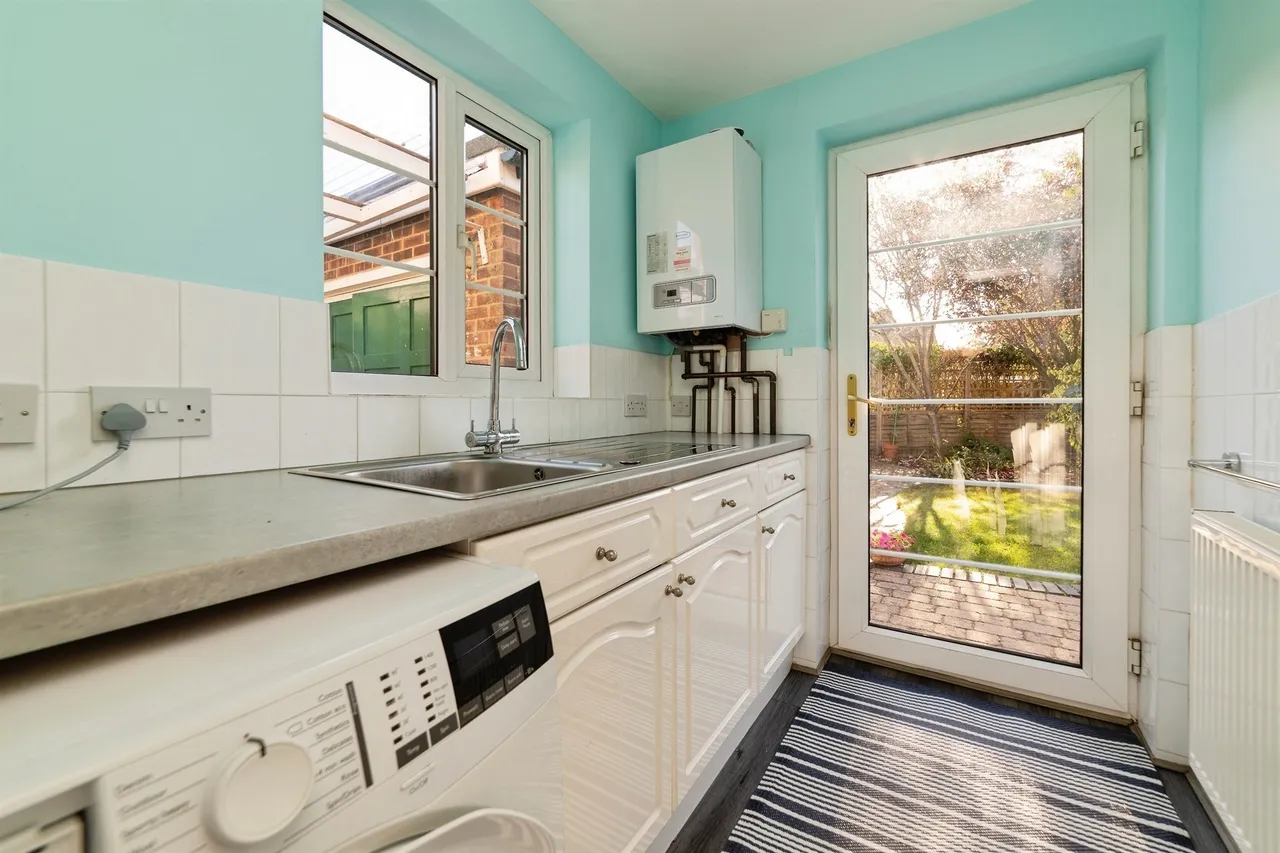 Newfields, Welwyn Garden City, AL8, photo 10