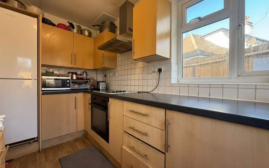 Manor Waye, Uxbridge, UB8, photo 5