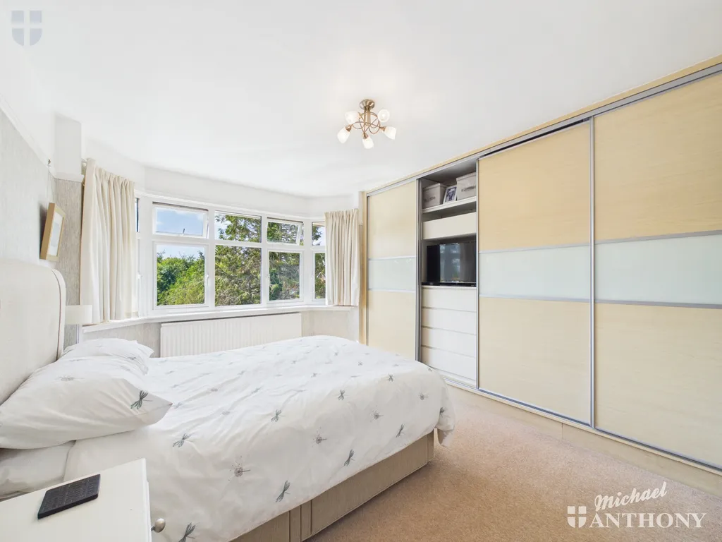 Tring Road, Aylesbury, HP20 1JT, photo 5